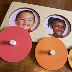 Lovevery Circle of Friends Puzzle The Adventurer Kit 15-18 months